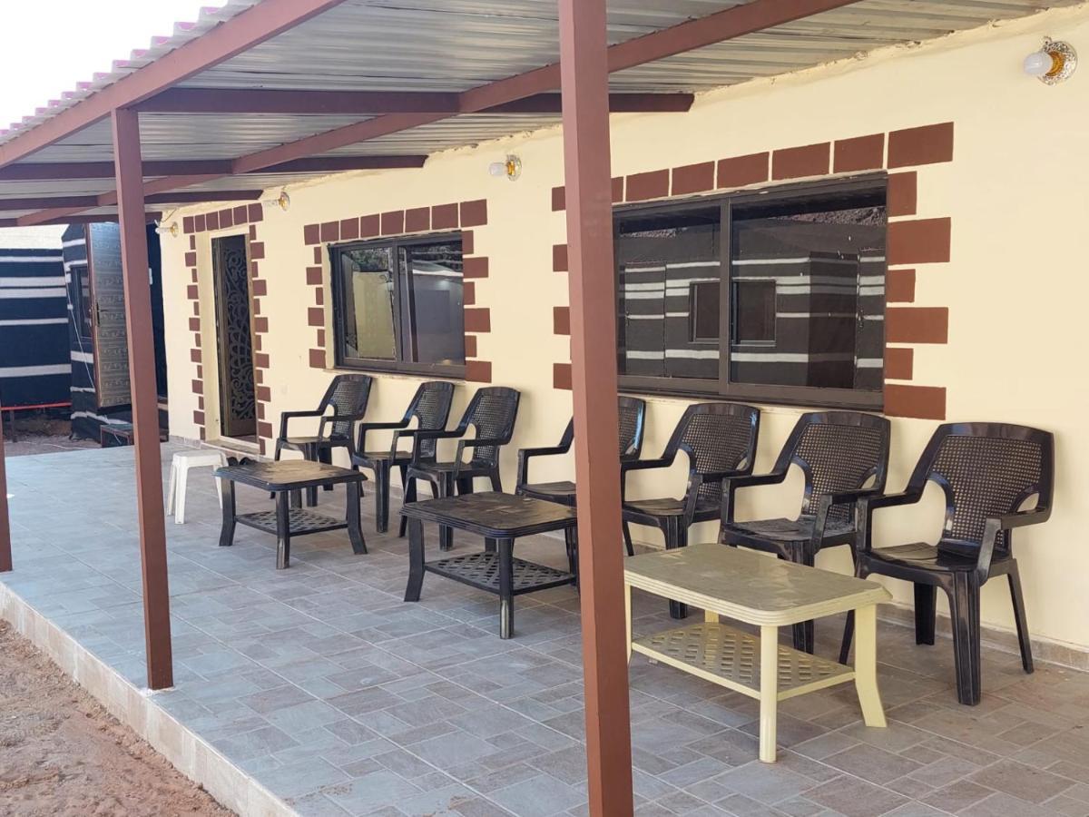 Wadi Rum Oryx Hostel & Tours Exterior photo